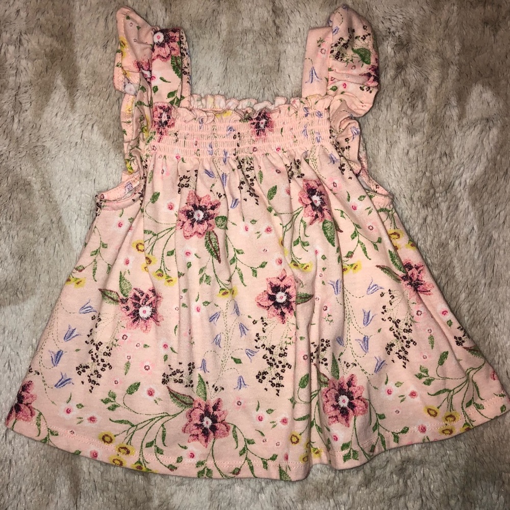 2/$14❗️Cute floral toddler top!